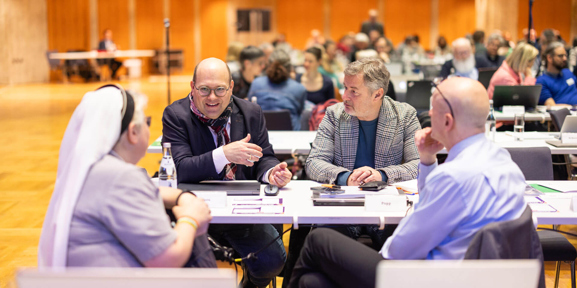 Synodale im Gespräch,© ELKB/MCK